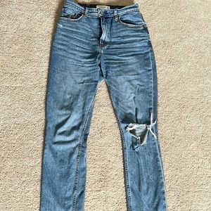 Ultra High Rise Curve Love 90’s Straight Jean
